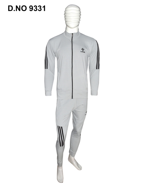 TRACK SUITS 4 WAY  SEELVE PRTN XL/2X/3X